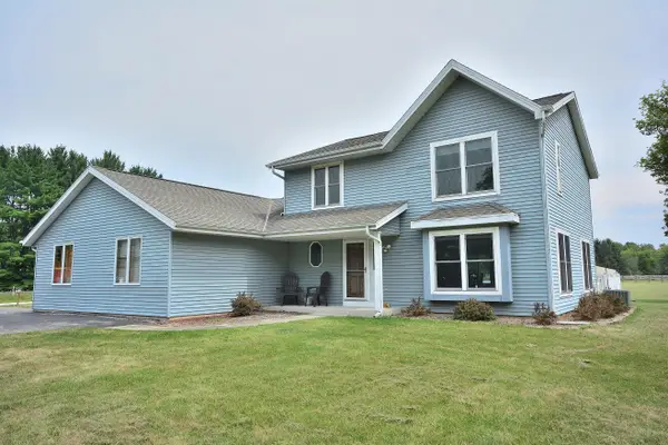 S108W37645 Draper Rd, Eagle, WI 53119
