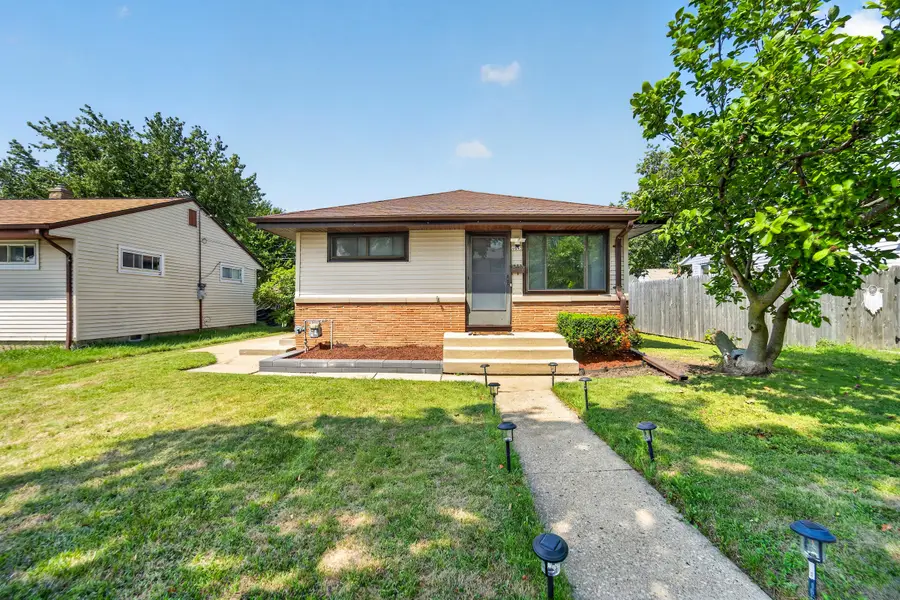 4643 S Logan Ave, Milwaukee, WI 53207 - #2