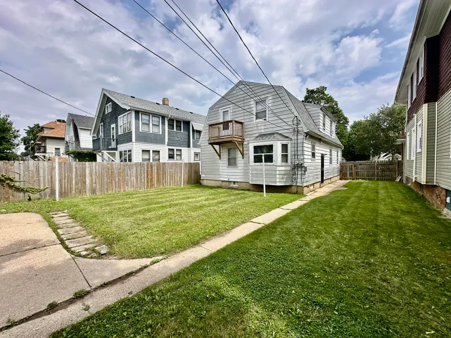 2857 N 49th St, Milwaukee, WI 53210 - #3