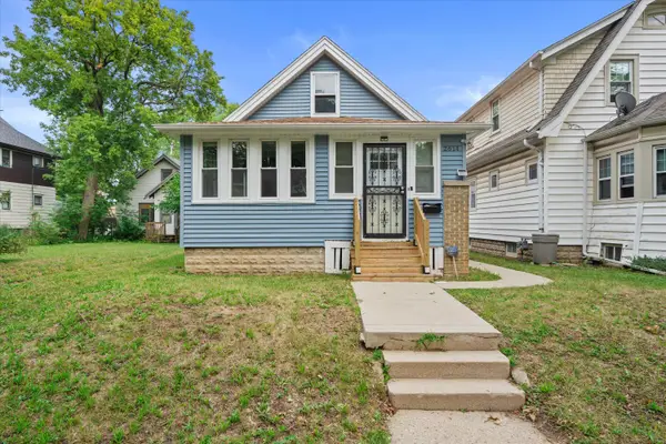 2614 N 53rd St, Milwaukee, WI 53210