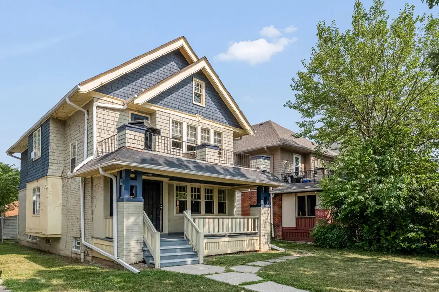 2828 N 49th St, Milwaukee, WI 53210 - #3