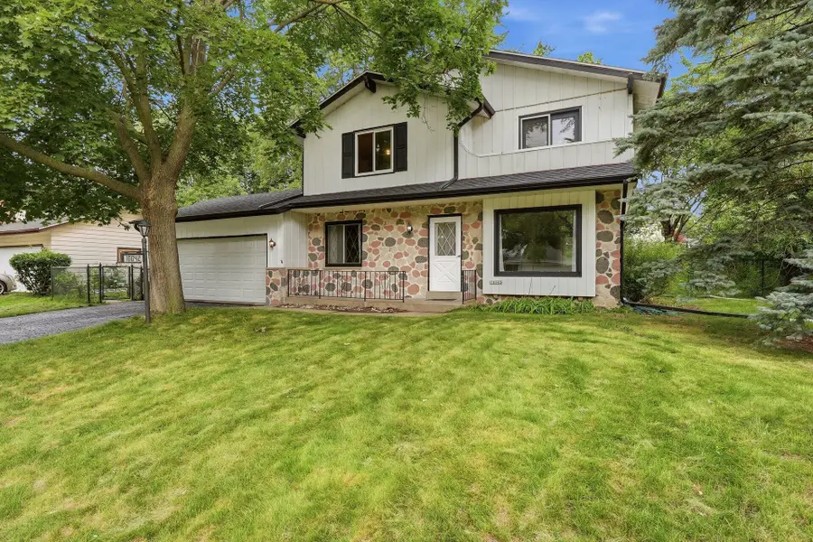 10042 W Tower Ave, Milwaukee, WI 53224 - #2