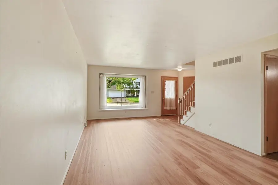 10042 W Tower Ave, Milwaukee, WI 53224 - #3