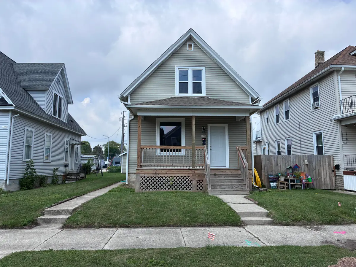 1706 N 13th St, Sheboygan, WI 53081 - #1