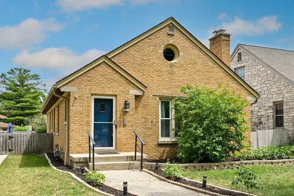 3024 N 85th St, Milwaukee, WI 53222