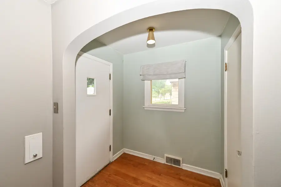 3024 N 85th St, Milwaukee, WI 53222 - #2