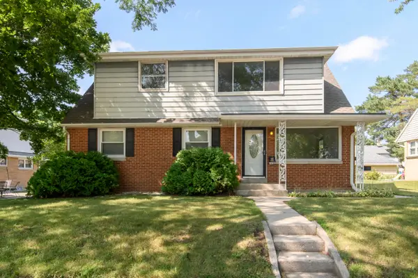 10160 W Montana Ave, West Allis, WI 53227