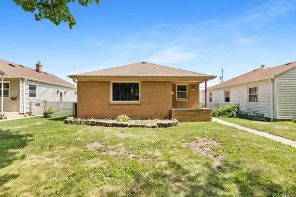 2530 S 64th St, Milwaukee, WI 53219