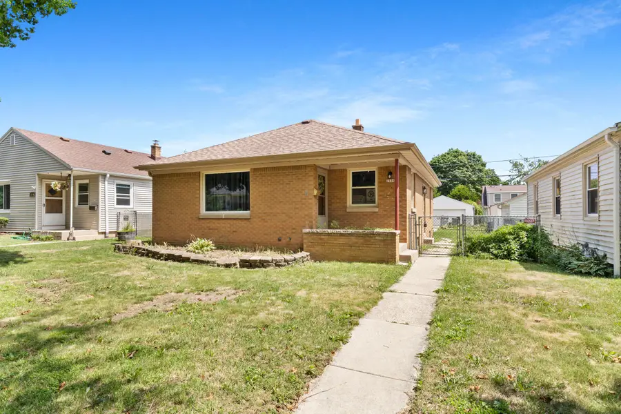 2530 S 64th St, Milwaukee, WI 53219 - #2