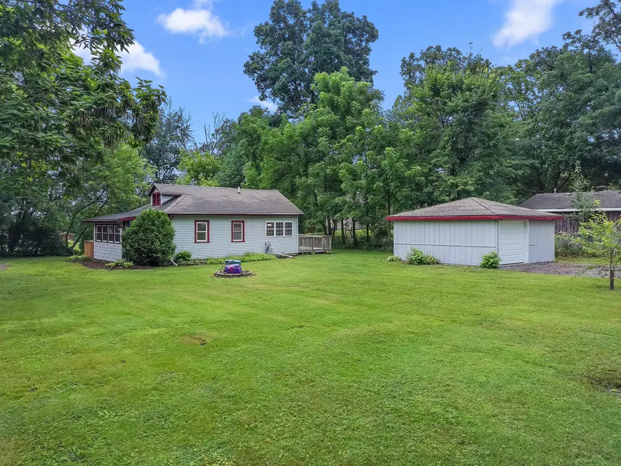 W1096 Crocus Rd, Bloomfield, WI 53128 - #3