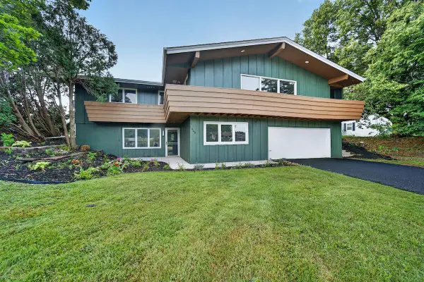 1408 94th Ave, Somers, WI 53144