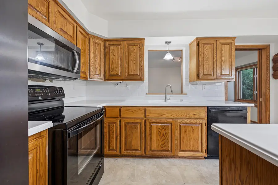 9425 W Harrison Ave, West Allis, WI 53227 - #3