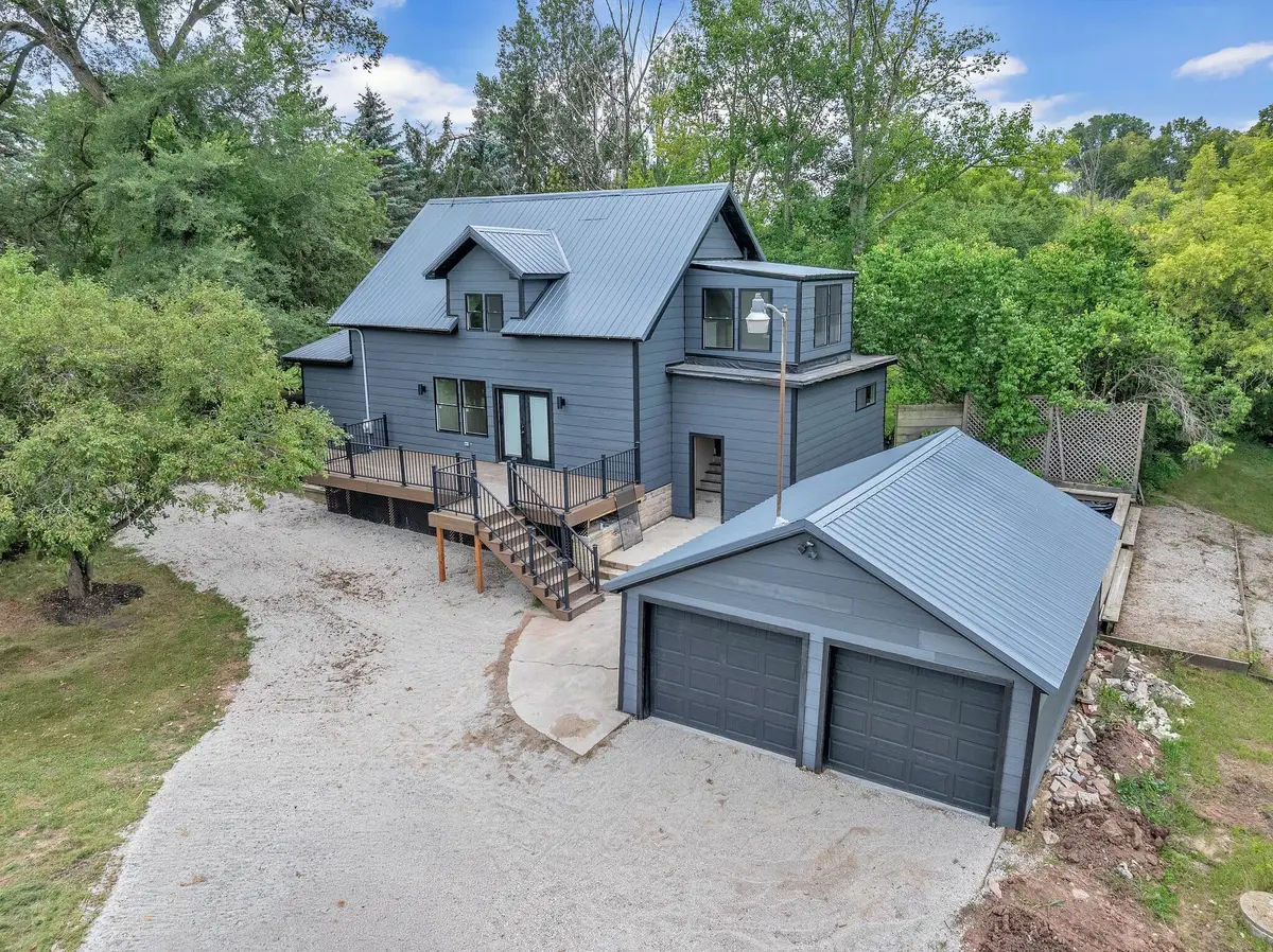 W4272 County Road G, Holland, WI 53013 - #1