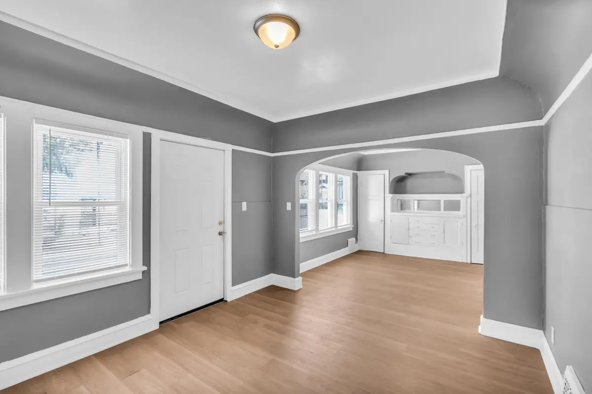 3573 N 11th St, Milwaukee, WI 53206 - #1