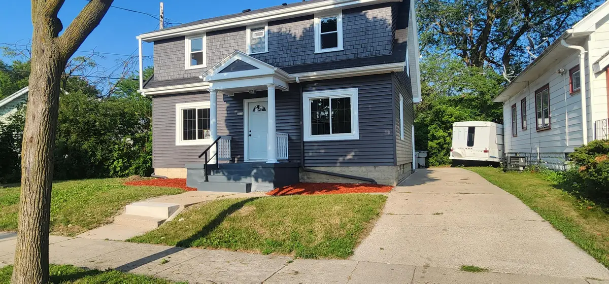4310 N 26th St, Milwaukee, WI 53209 - #1