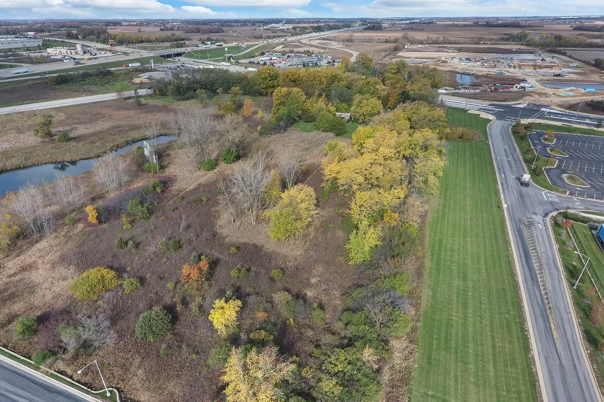 11515 Burlington Rd, Somers, WI 53144 - #1