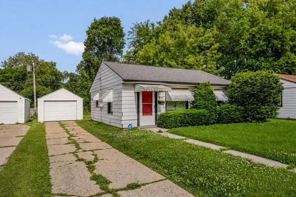 5695 N 57th St, Milwaukee, WI 53218