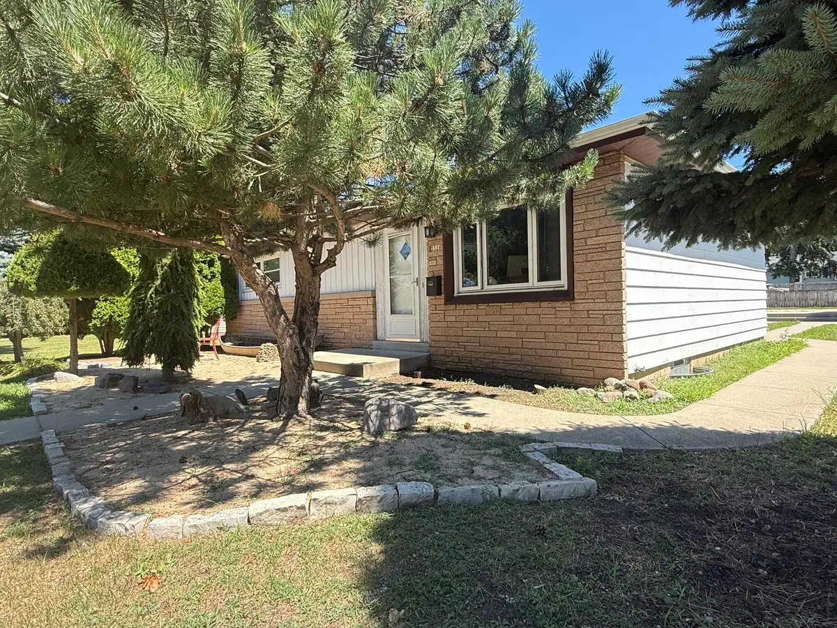 3328 S 68th St, Milwaukee, WI 53219 - #1