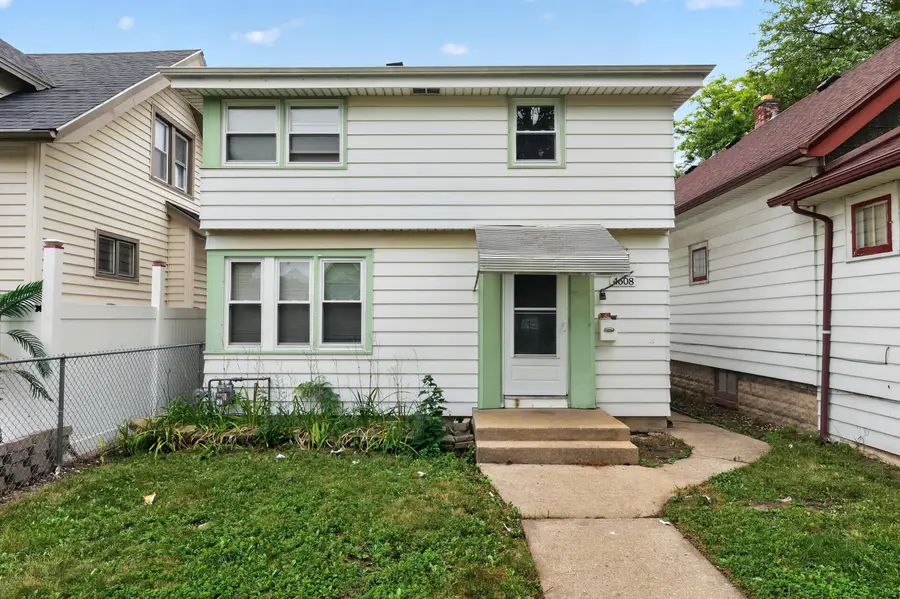 4608 N 30th St, Milwaukee, WI 53209 - #2