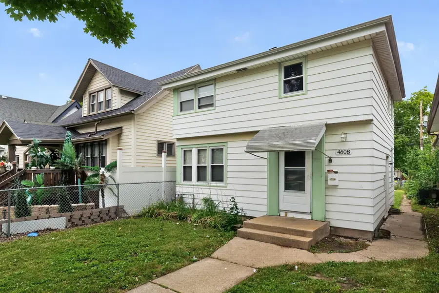 4608 N 30th St, Milwaukee, WI 53209 - #3