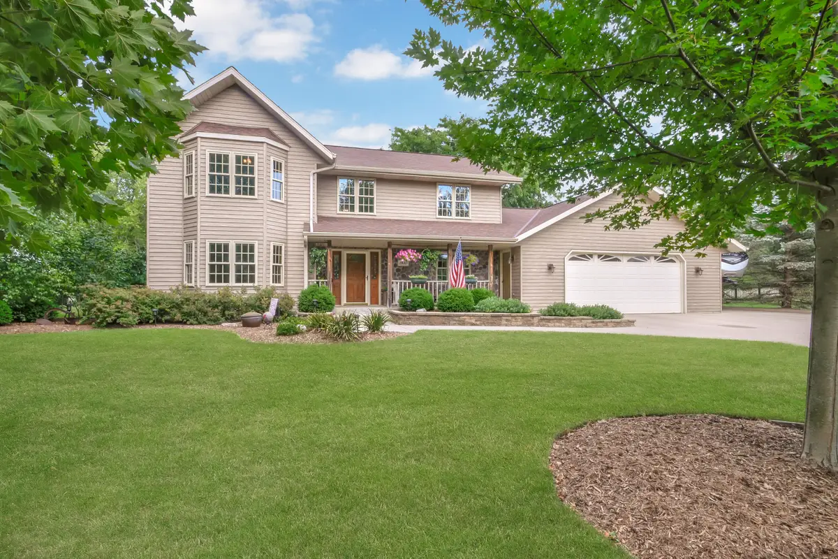 1830 Conrad St, Kewaskum, WI 53040 - #1