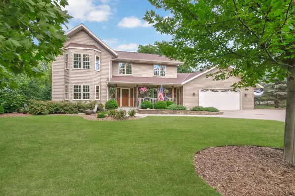 1830 Conrad St, Kewaskum, WI 53040