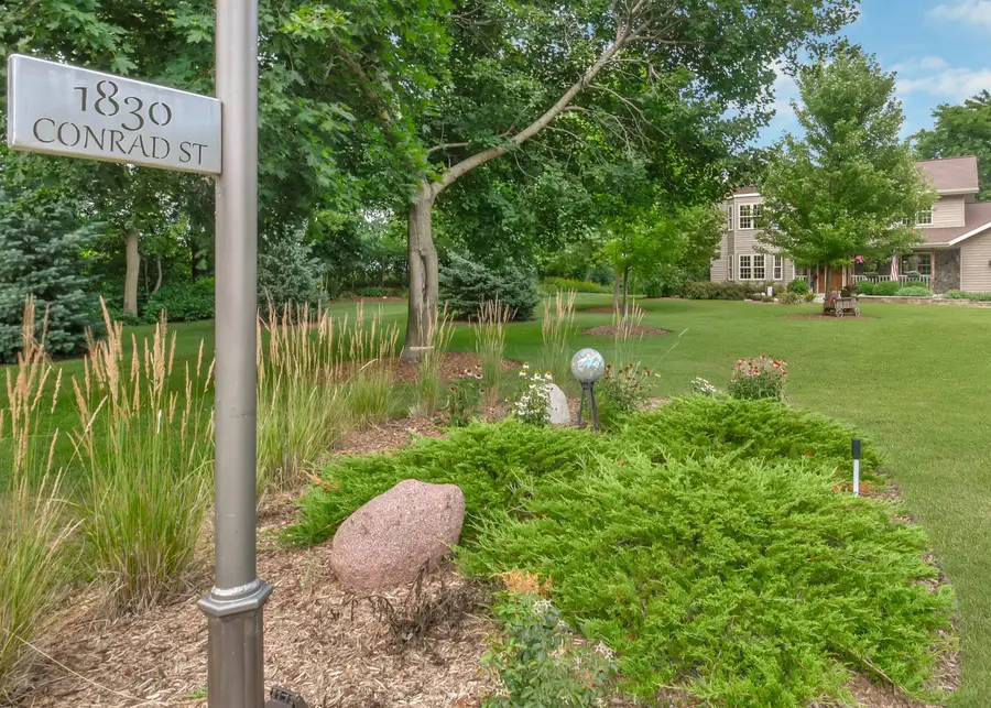 1830 Conrad St, Kewaskum, WI 53040 - #2