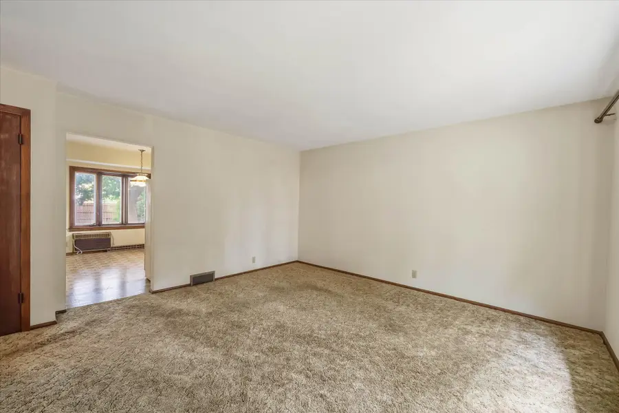 6838 N 61st St, Milwaukee, WI 53223 - #2