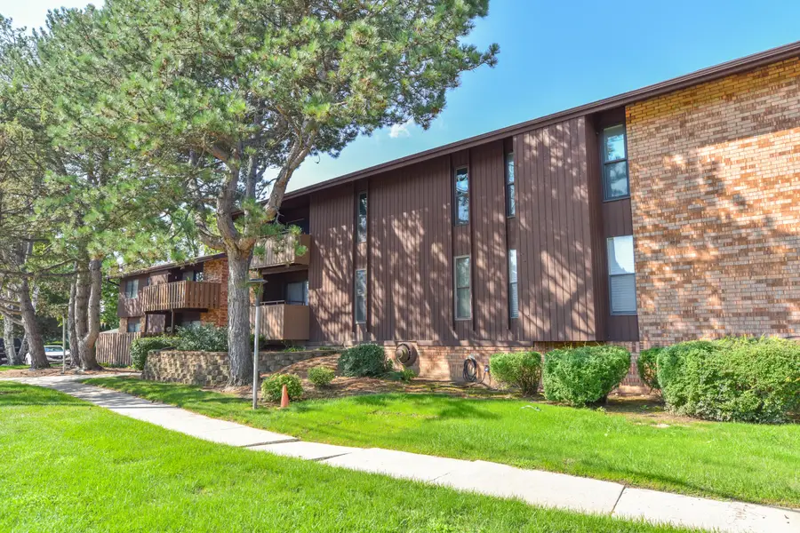 7001 N Green Bay Ave, Glendale, WI 53209 - #3