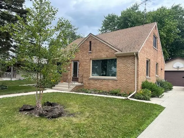 1719 S 21st St, Sheboygan, WI 53081 - #2