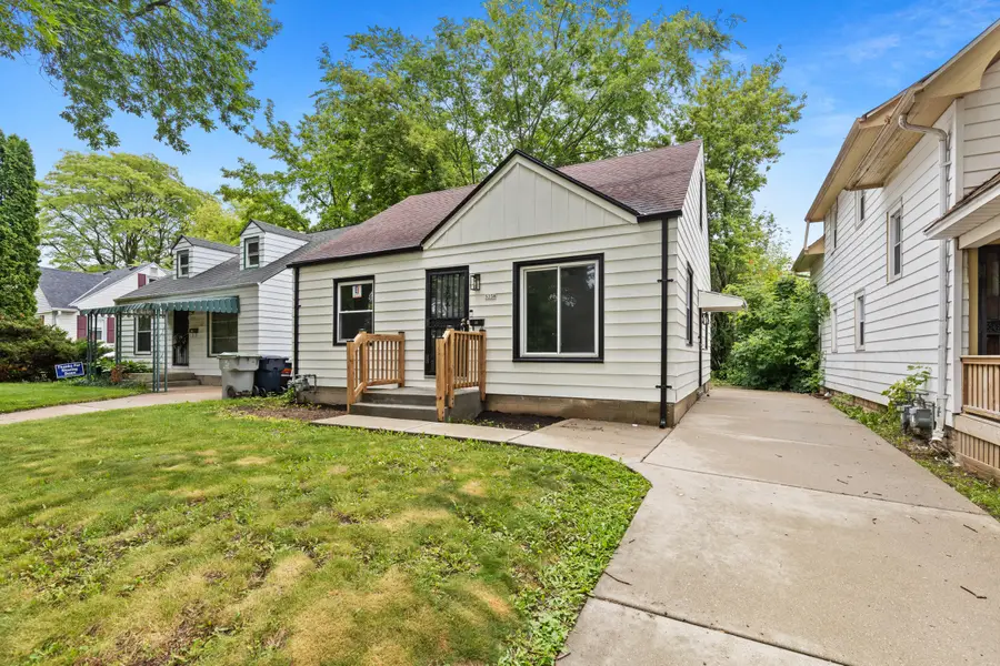 5238 N 53rd St, Milwaukee, WI 53218 - #2