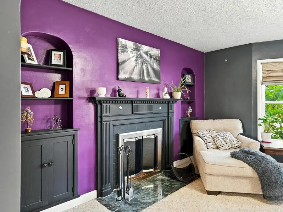 2815 School St, Two Rivers, WI 54241 - #2
