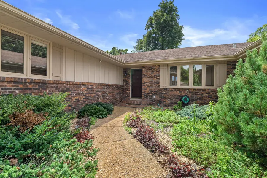 8640 111th Ave, Pleasant Prairie, WI 53158 - #2