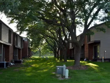 1651 W Edgerton Ave, Milwaukee, WI 53221 - #1