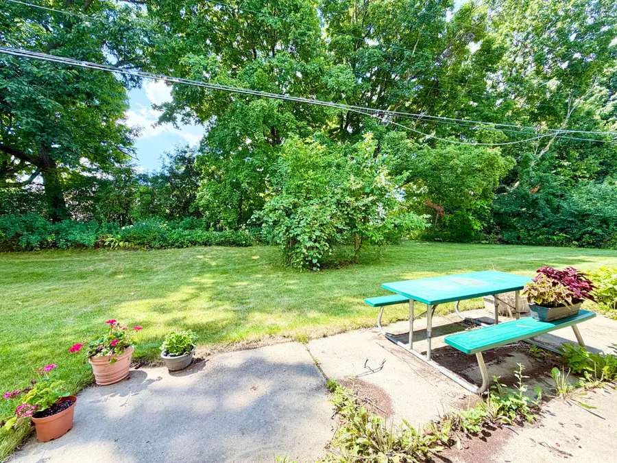875 Anthony Ln, Brookfield, WI 53045 - #2