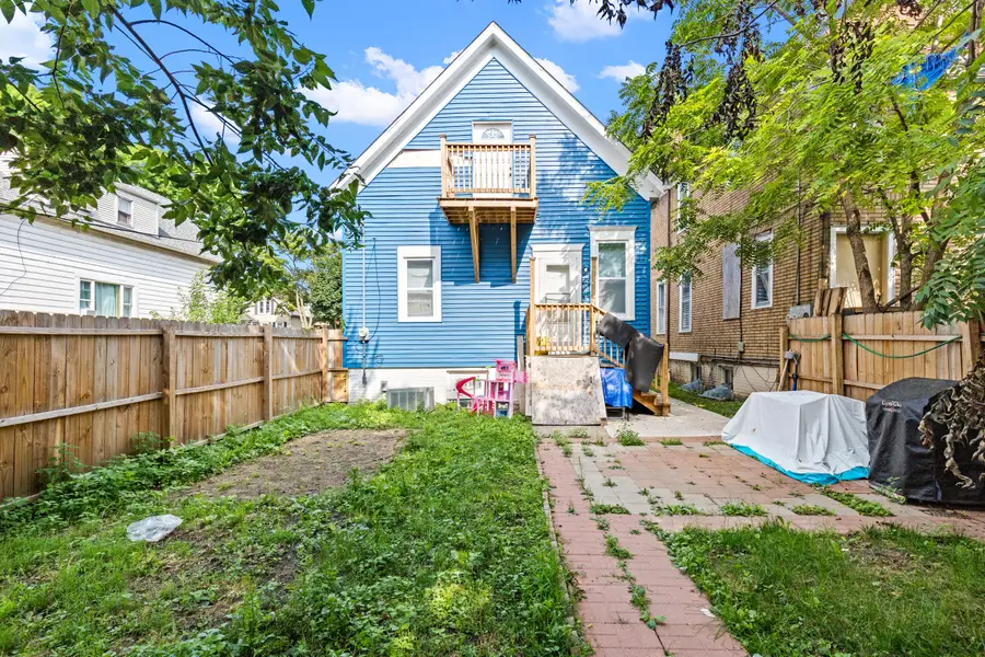 1131 S 17th St, Milwaukee, WI 53204 - #3