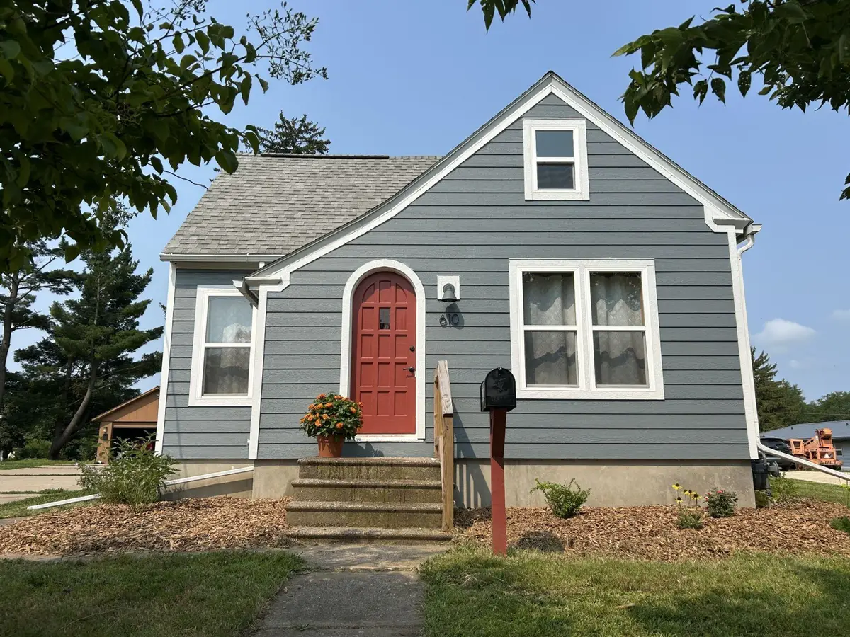 610 S Main St, Viroqua, WI 54665 - #1