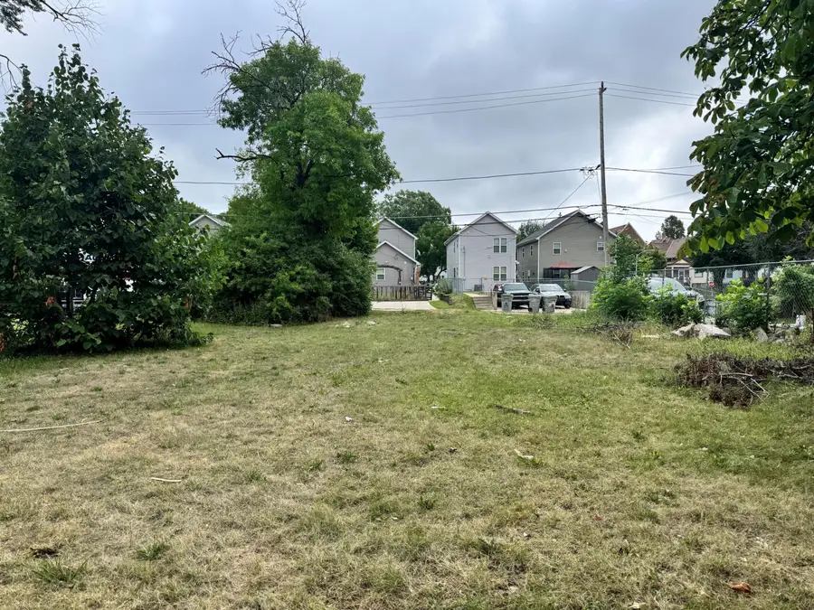 2114 N 40th St, Milwaukee, WI 53208 - #2