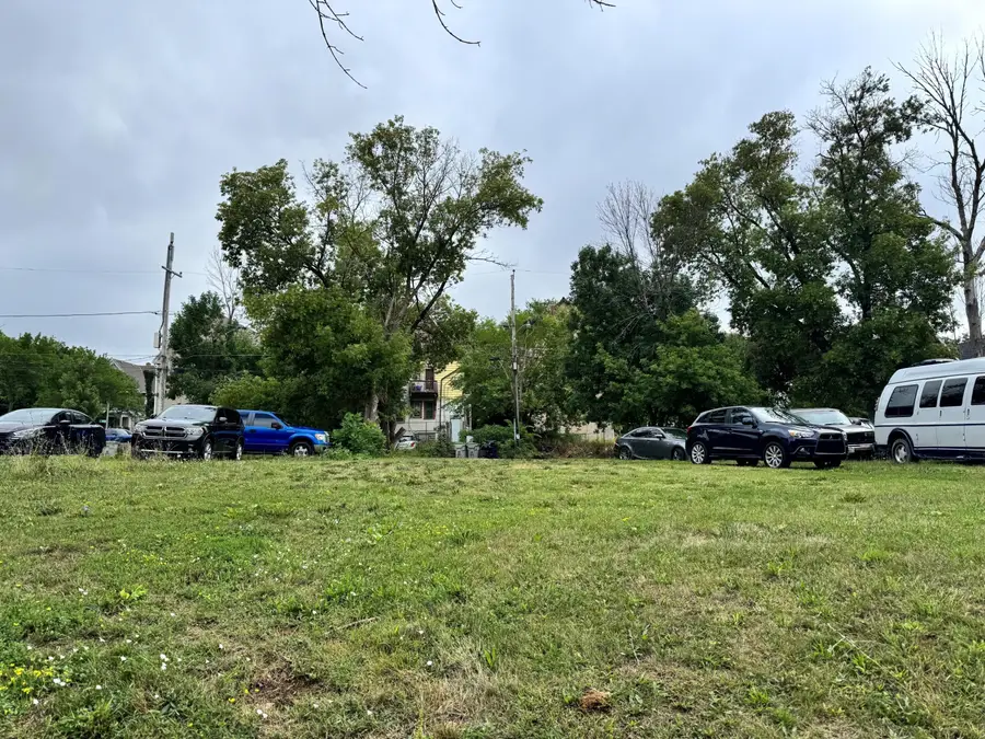 2028 N 41st St, Milwaukee, WI 53208 - #2