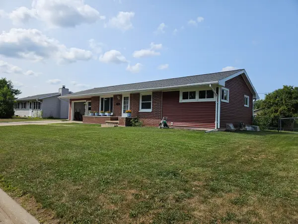 918 Eyler St, Sparta, WI 54656