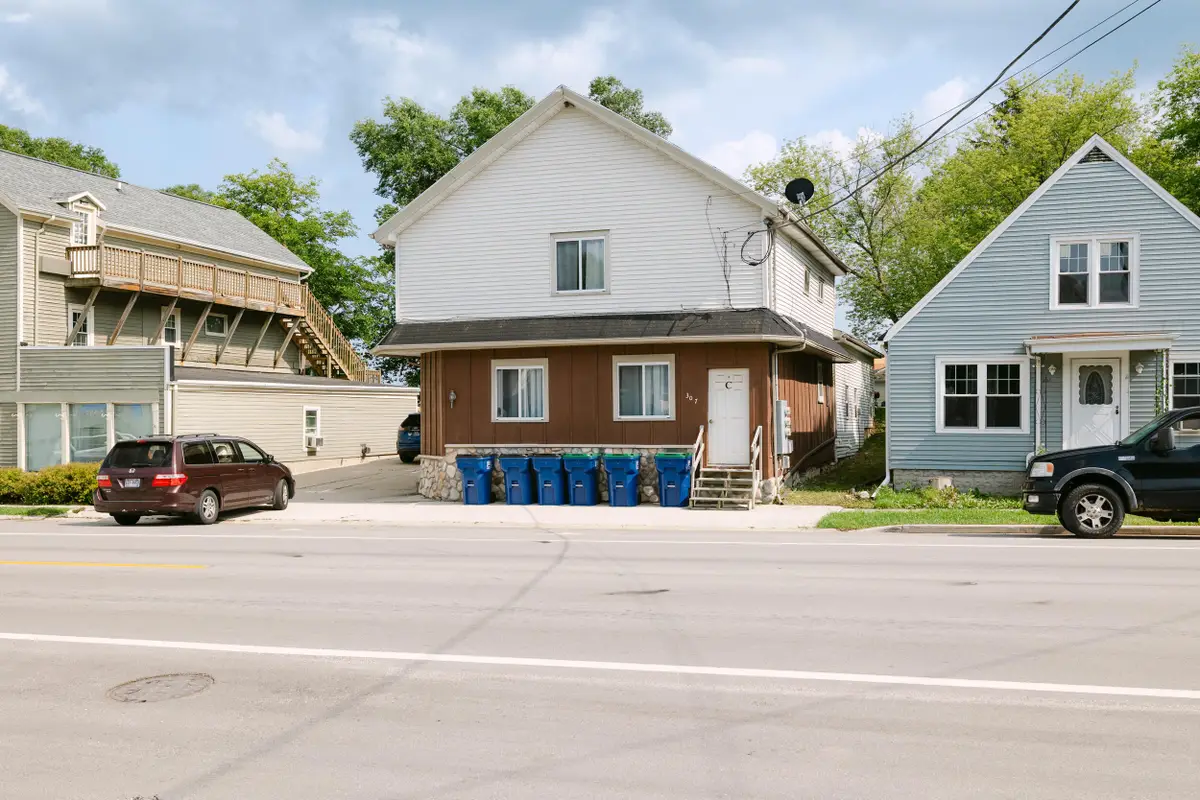 307 Madison Ave, Cascade, WI 53011 - #1