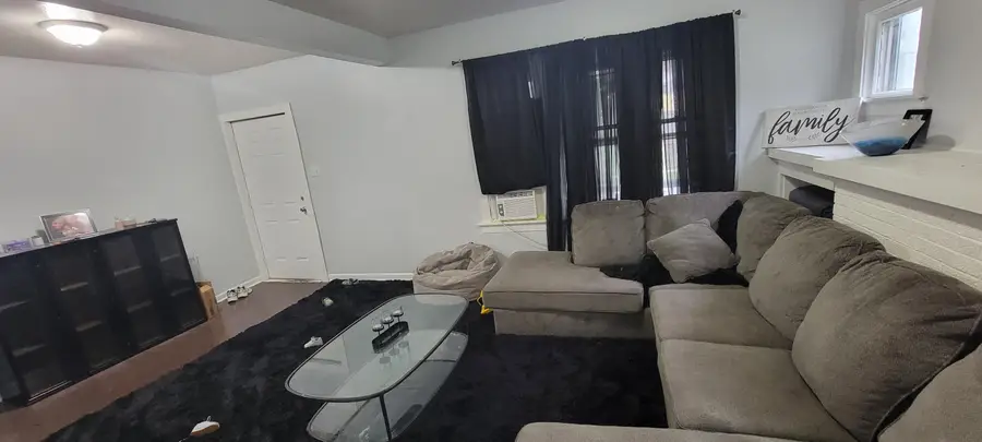 2203 W Melvina St, Milwaukee, WI 53206 - #2