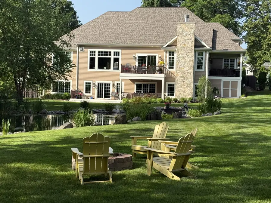 1006 W Wisconsin Ave, Oconomowoc, WI 53066 - #2