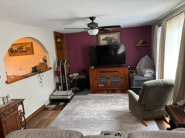 1308 S 9th St, Watertown, WI 53094 - #3