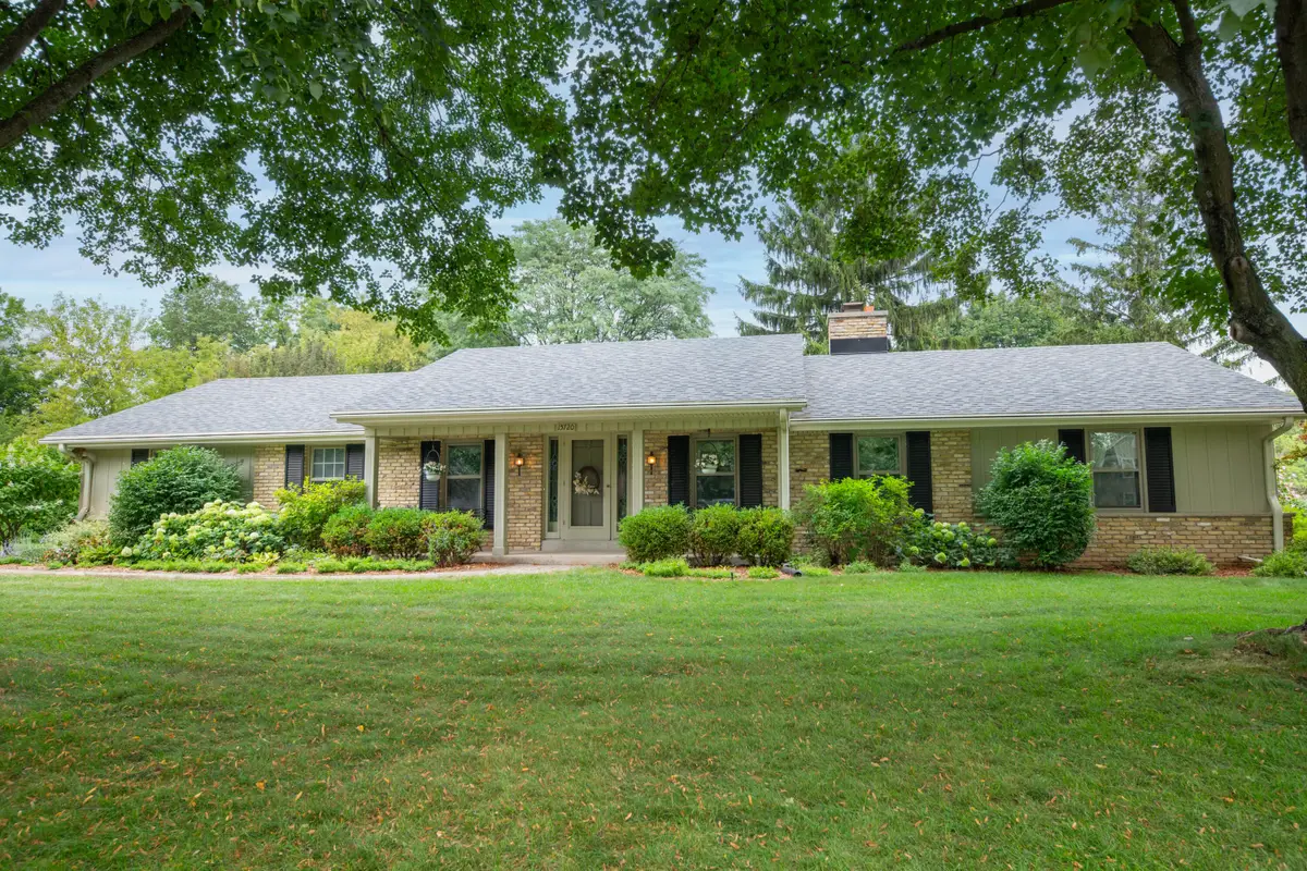 15720 W Roualt St, Brookfield, WI 53005 - #1