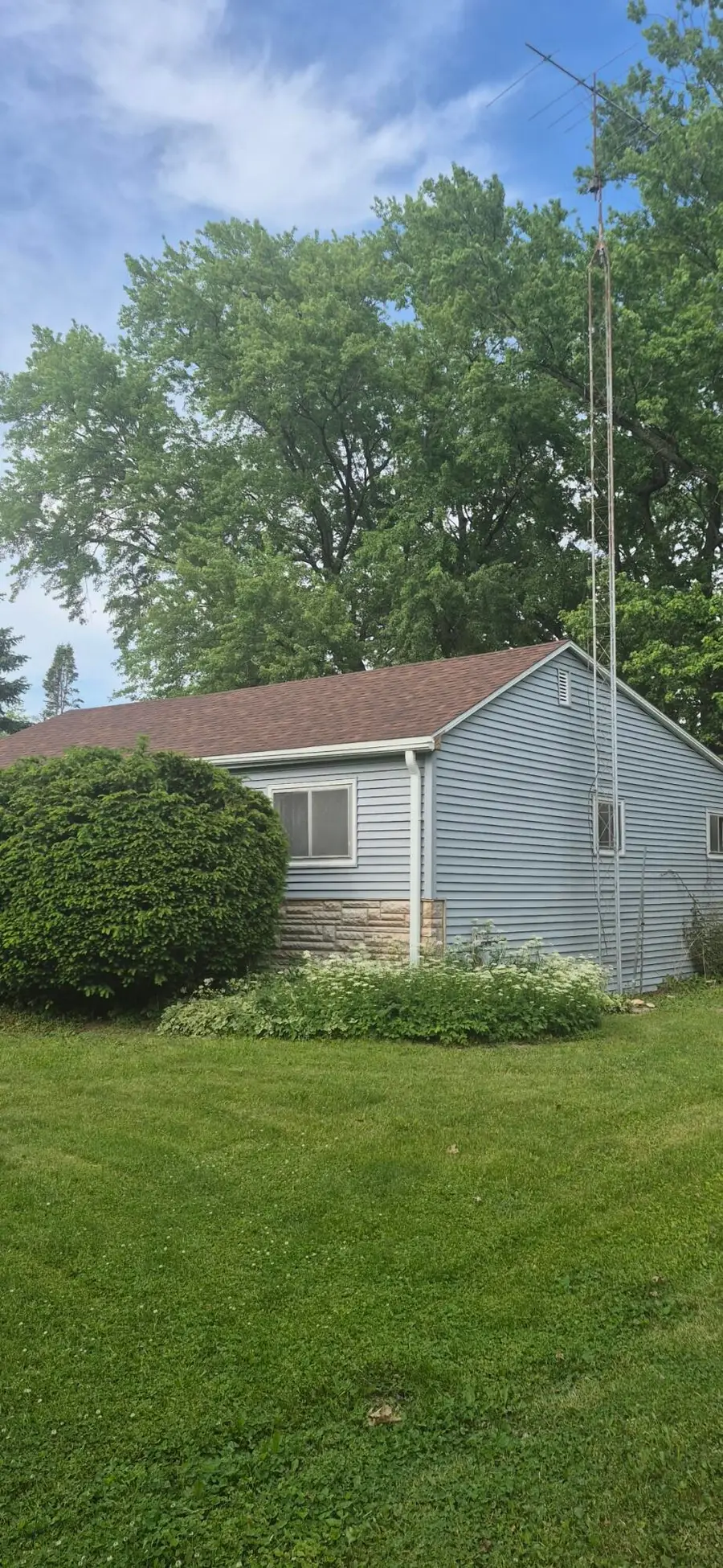 517 N Wisconsin St, Elkhorn, WI 53121 - #2
