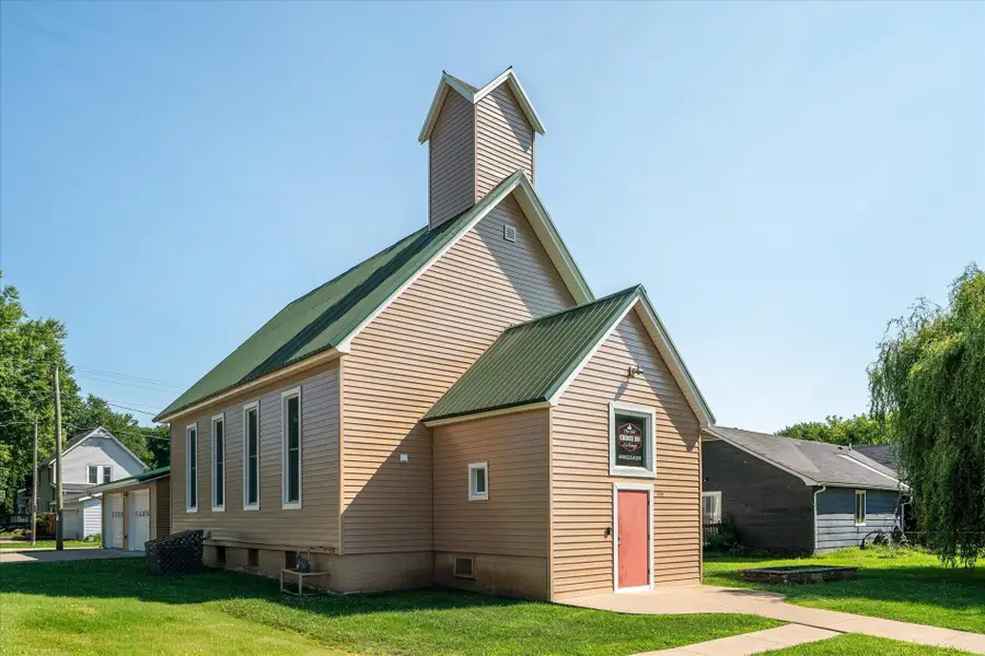 404 E Main St, La Farge, WI 54639 - #2