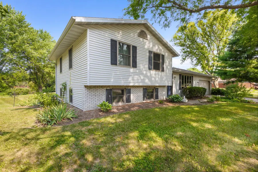 921 Wesley Rd, Oregon, WI 53575 - #2