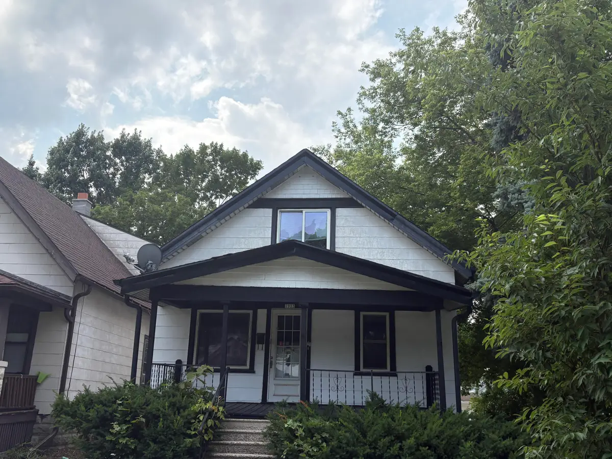 1933 S 68th St, West Allis, WI 53219 - #1