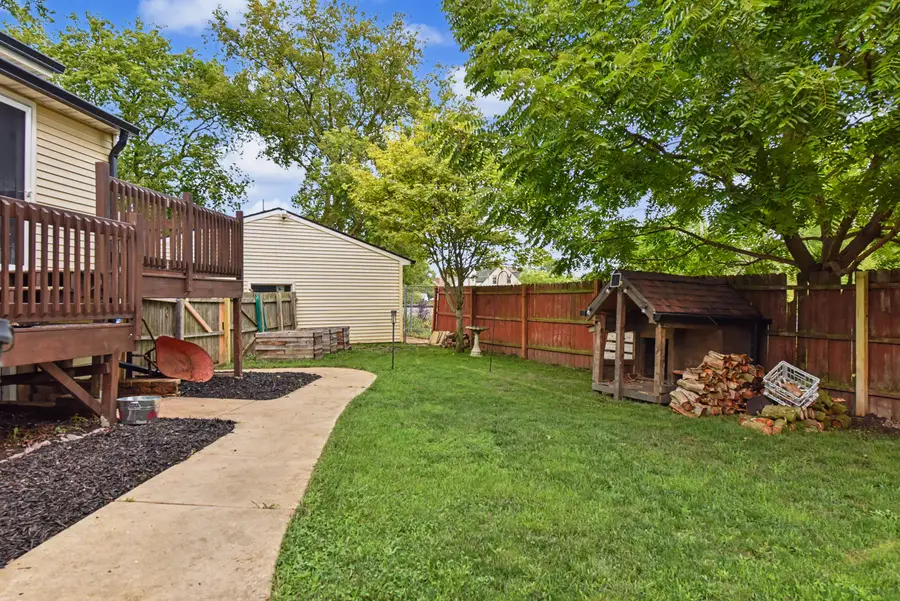 3678 S Bombay Ave, Saint Francis, WI 53235 - #3